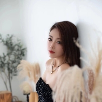 模特：米妮