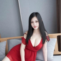 模特：小美